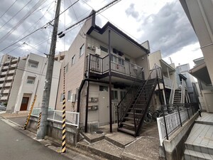 コ－ポ辰巳外観写真