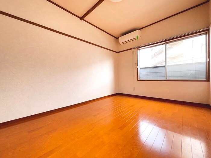 物件内観写真7　(居室)