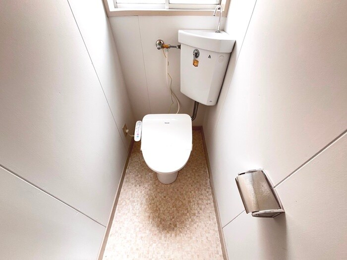 物件内観写真15　(トイレ)