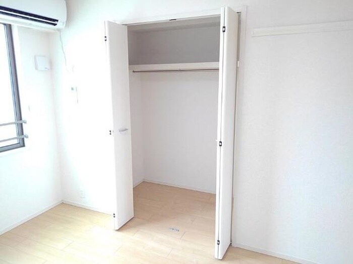 物件内観写真9　(収納)