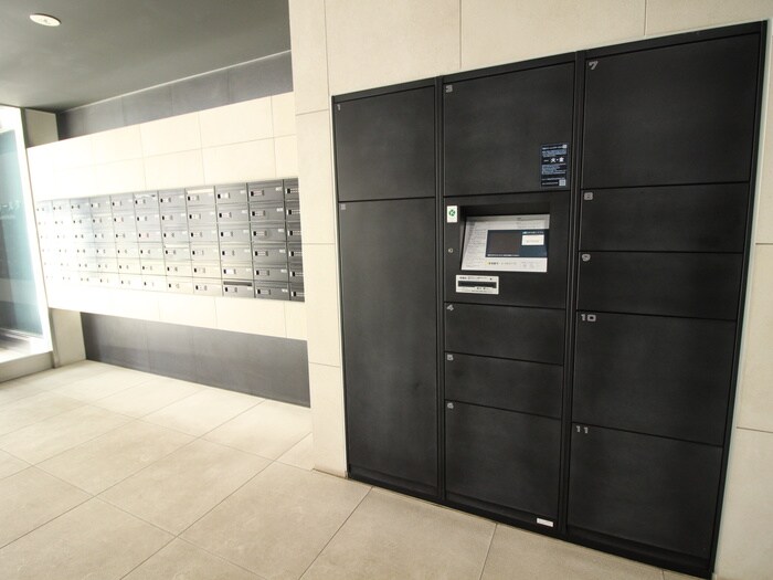 物件外観写真4　(建物設備)