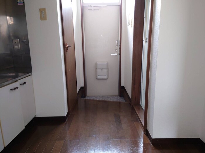 物件内観写真20　(玄関)