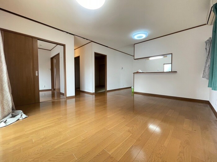 物件内観写真7　(居室)