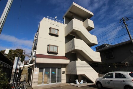 ビュ－ラ－柏木外観写真