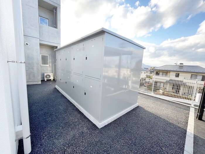 物件外観写真4　(建物設備)