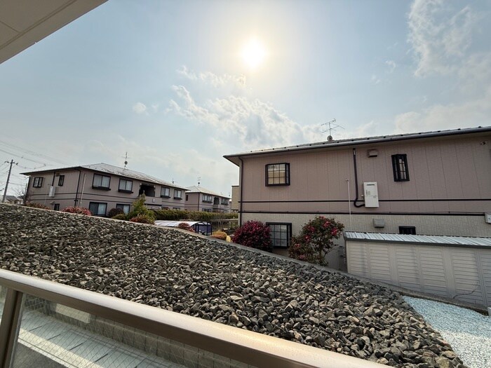 物件内観写真15　(室内からの展望)