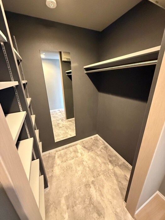 物件内観写真16　(収納)