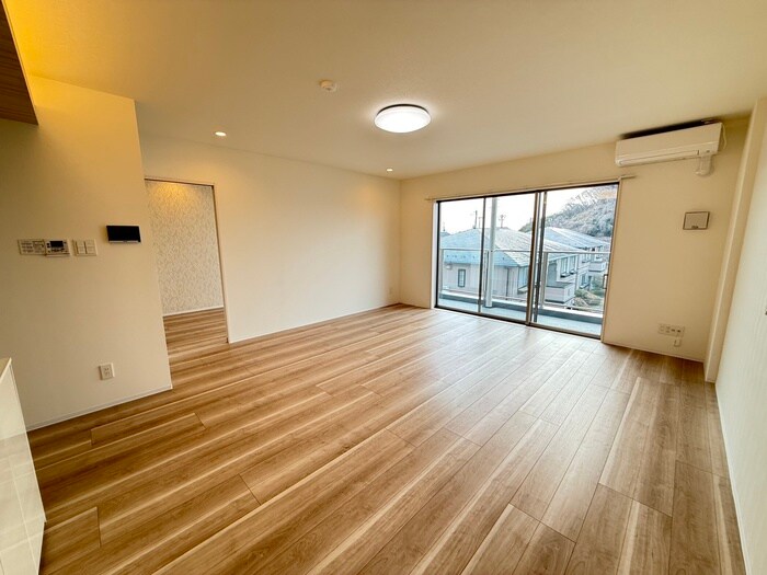 物件内観写真18　(居室)