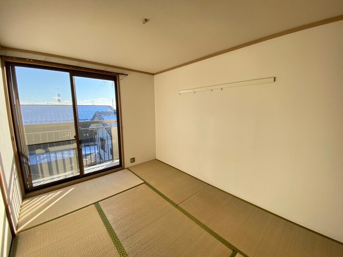 物件内観写真9　(居室)