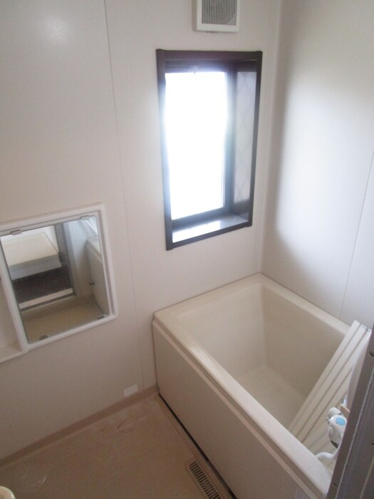 物件内観写真12　(バス／シャワールーム等)