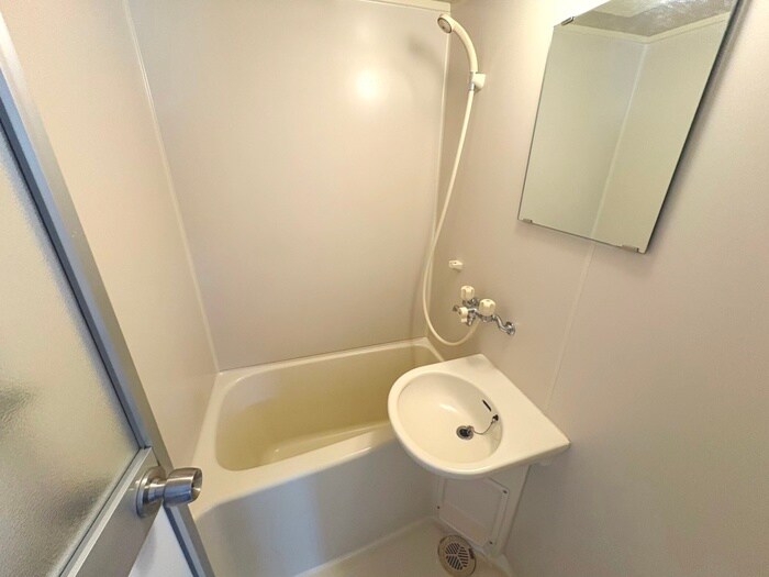物件内観写真12　(バス／シャワールーム等)