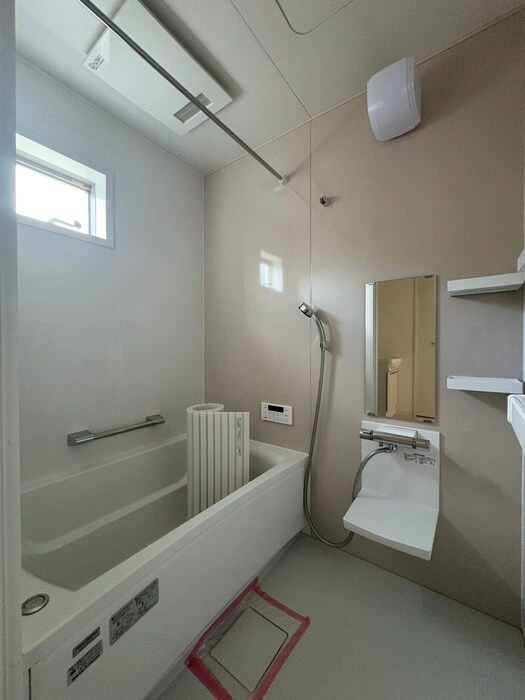 物件内観写真13　(バス／シャワールーム等)