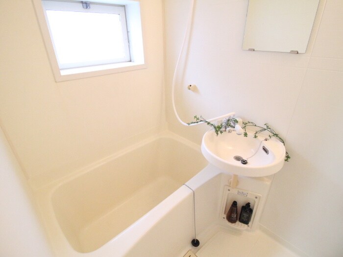 物件内観写真10　(バス／シャワールーム等)