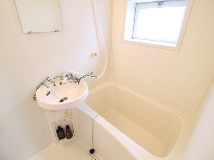 物件内観写真11　(バス／シャワールーム等)