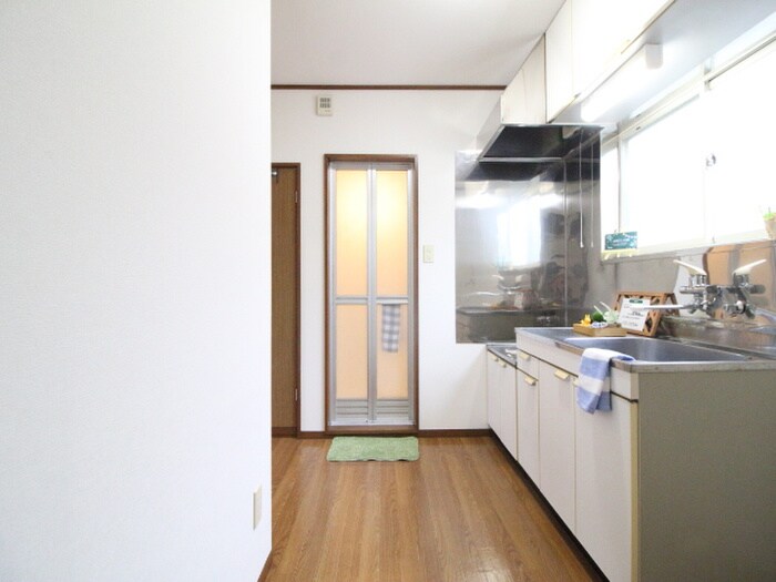 物件内観写真15　(廊下)