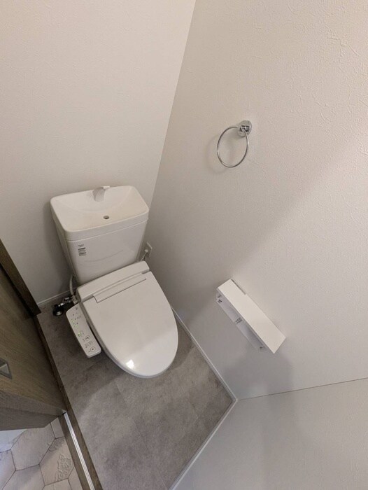 物件内観写真14　(トイレ)