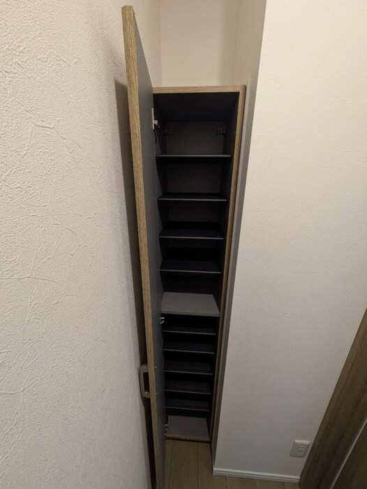 物件内観写真18　(靴箱)