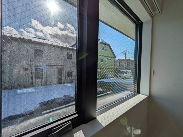 物件内観写真19　(室内からの展望)