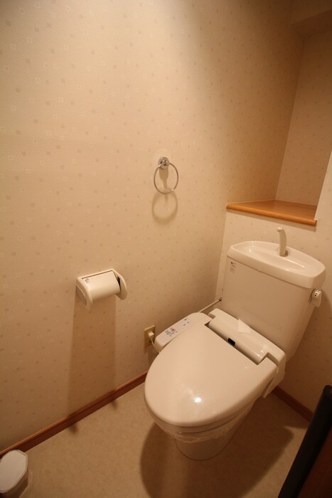 物件内観写真14　(トイレ)