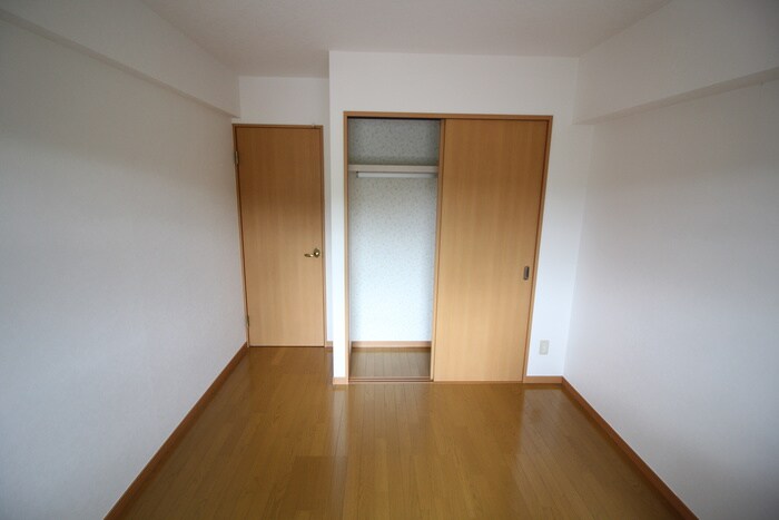 物件内観写真19　(居室)