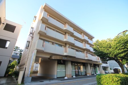 榴ヶ岡パ－クパレス外観写真