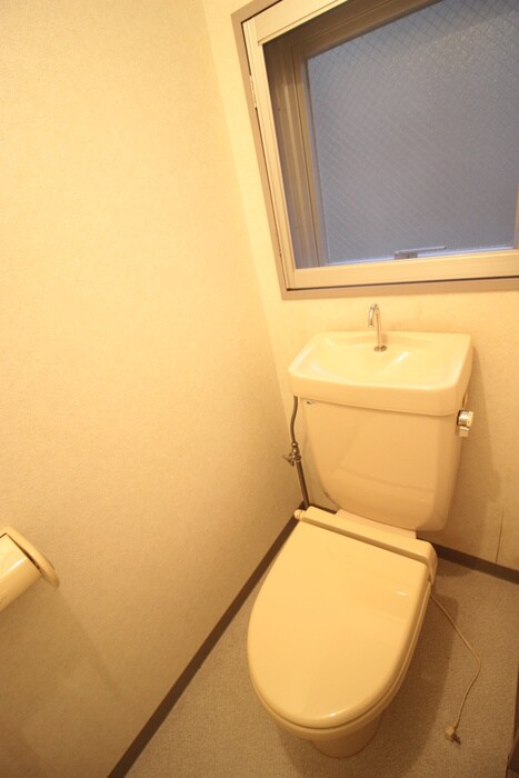 物件内観写真13　(トイレ)