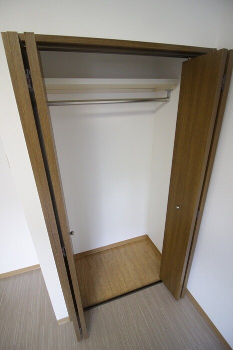 物件内観写真17　(収納)