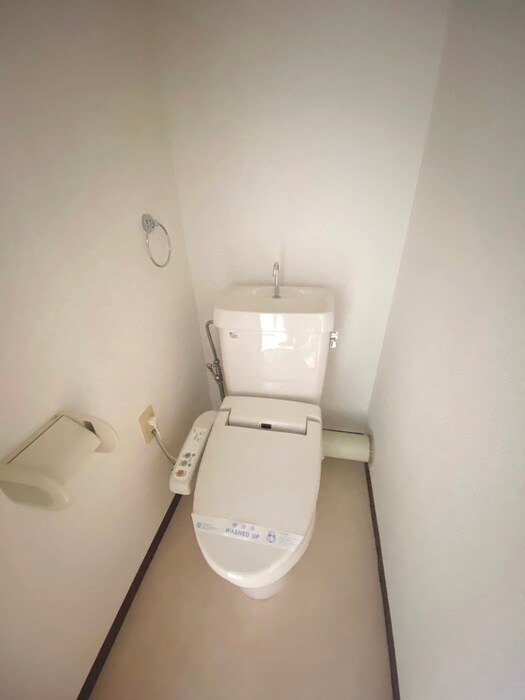 物件内観写真14　(トイレ)