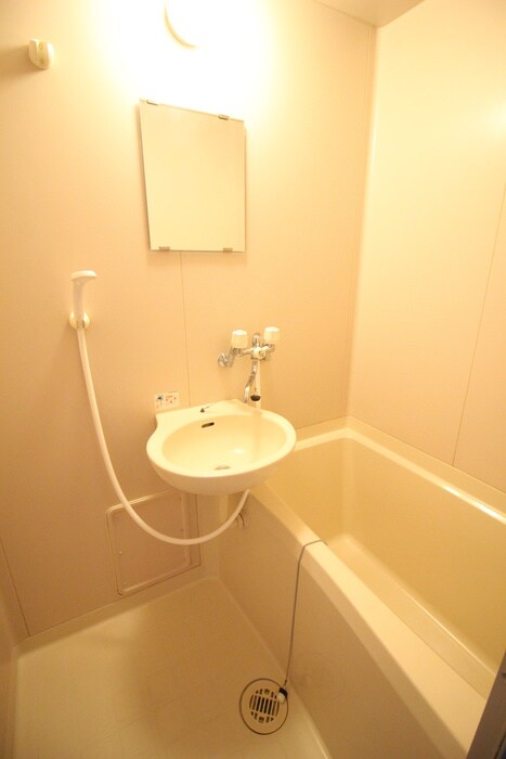 物件内観写真14　(バス／シャワールーム等)