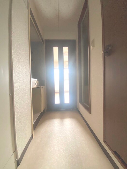 物件内観写真20　(玄関)