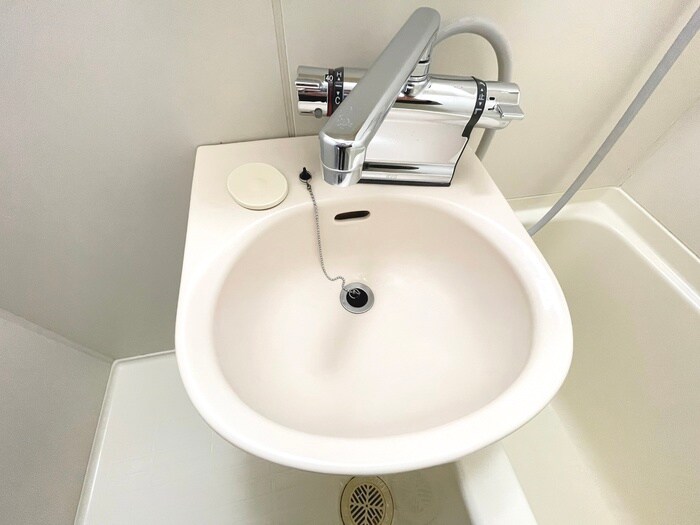 物件内観写真13　(洗面)