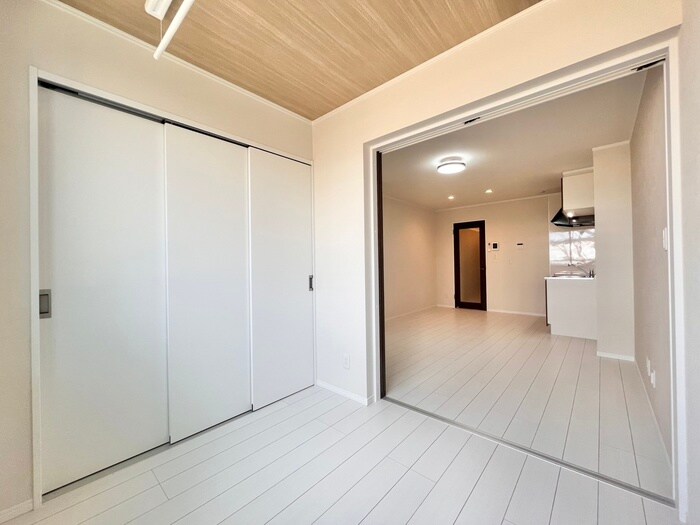 物件内観写真8　(居室)