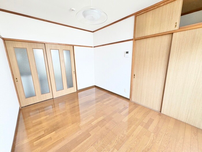 物件内観写真5　(居室)