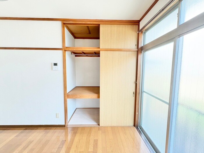 物件内観写真12　(収納)