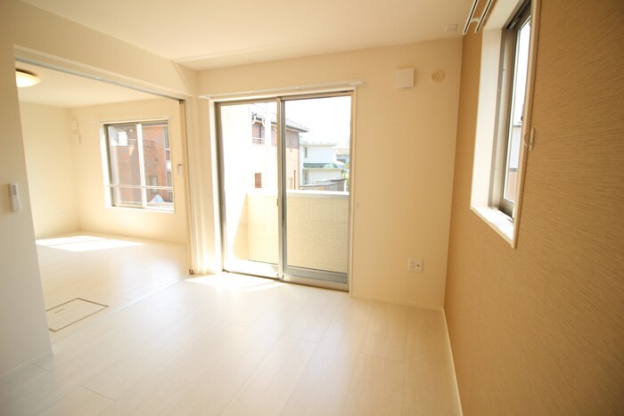 物件内観写真16　(居室)