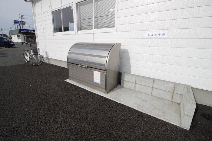 物件外観写真6　(建物設備)