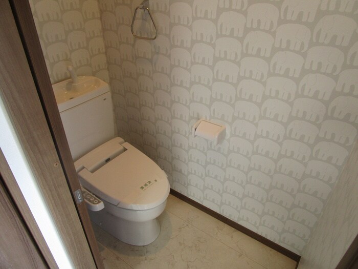 物件内観写真16　(トイレ)