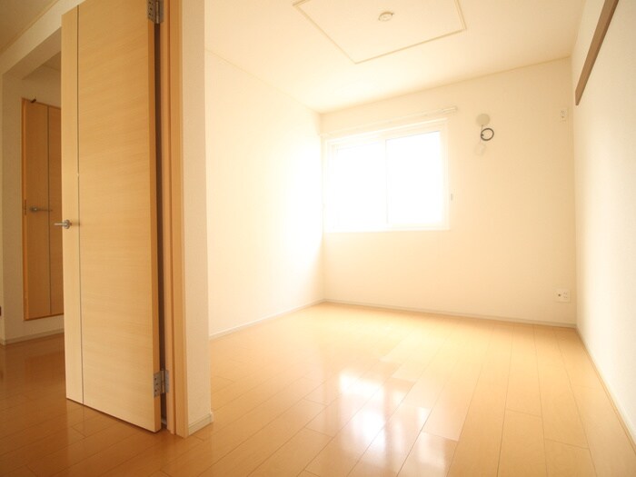 物件内観写真17　(居室)