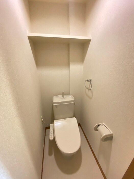 物件内観写真10　(トイレ)