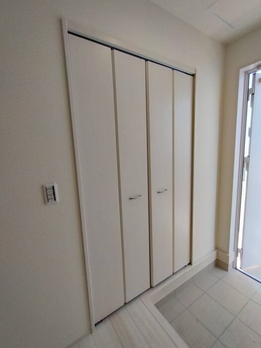 物件内観写真19　(靴箱)