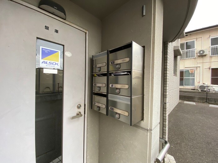 物件外観写真4　(建物設備)