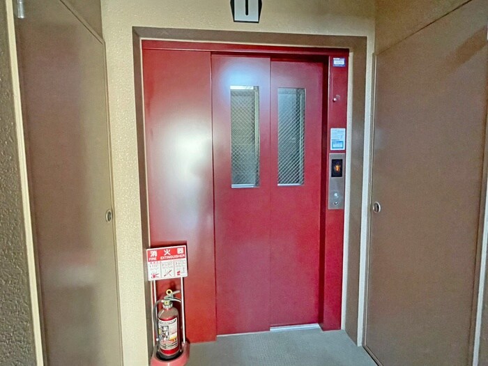 物件外観写真3　(建物設備)