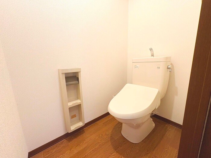 物件内観写真16　(トイレ)