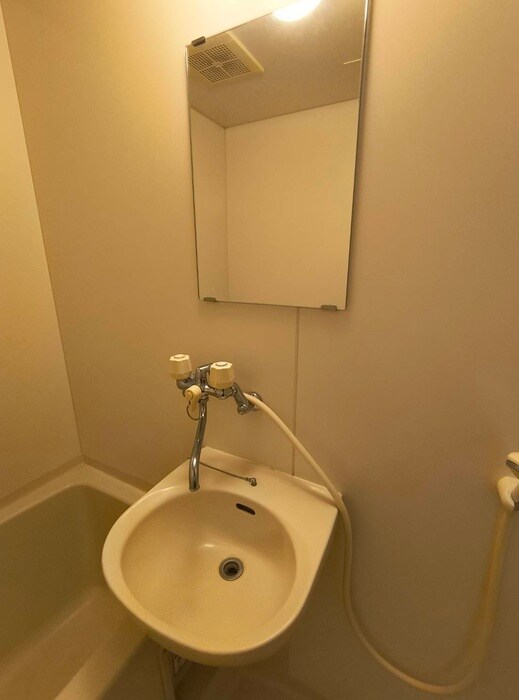 物件内観写真10　(洗面)