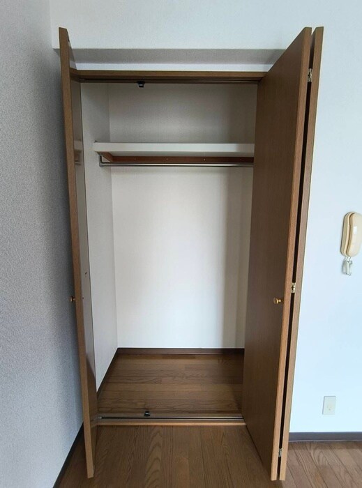 物件内観写真13　(収納)