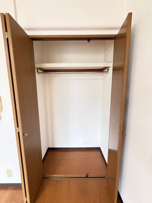 物件内観写真13　(収納)