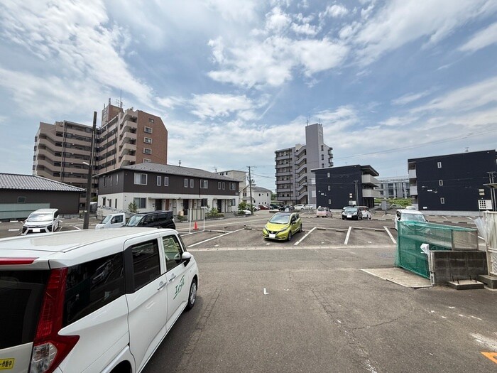 物件内観写真18　(室内からの展望)