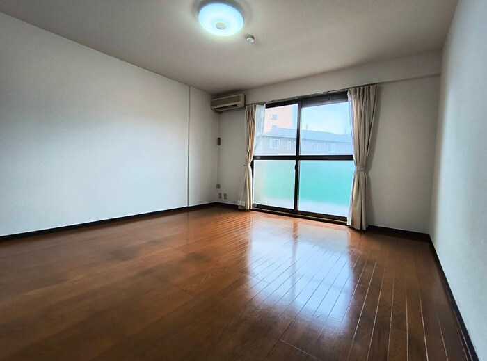 物件内観写真22　(居室)