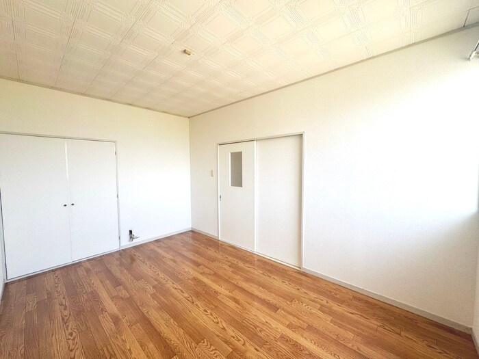 物件内観写真15　(居室)