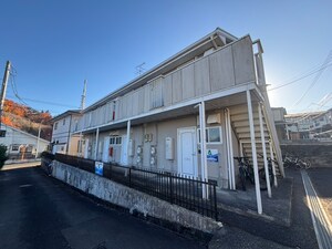 クレストヒルズ外観写真